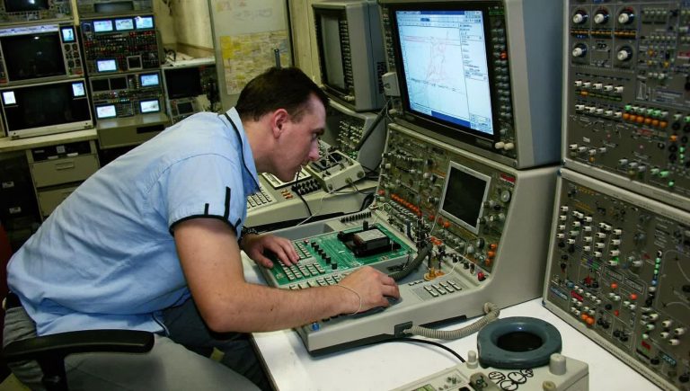 Как часто испытывать высоковольтные линии: типовой регламент