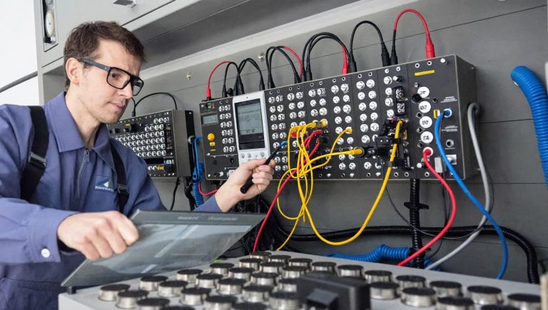 Надёжные способы найти повреждение кабеля в земле без лишних раскопок